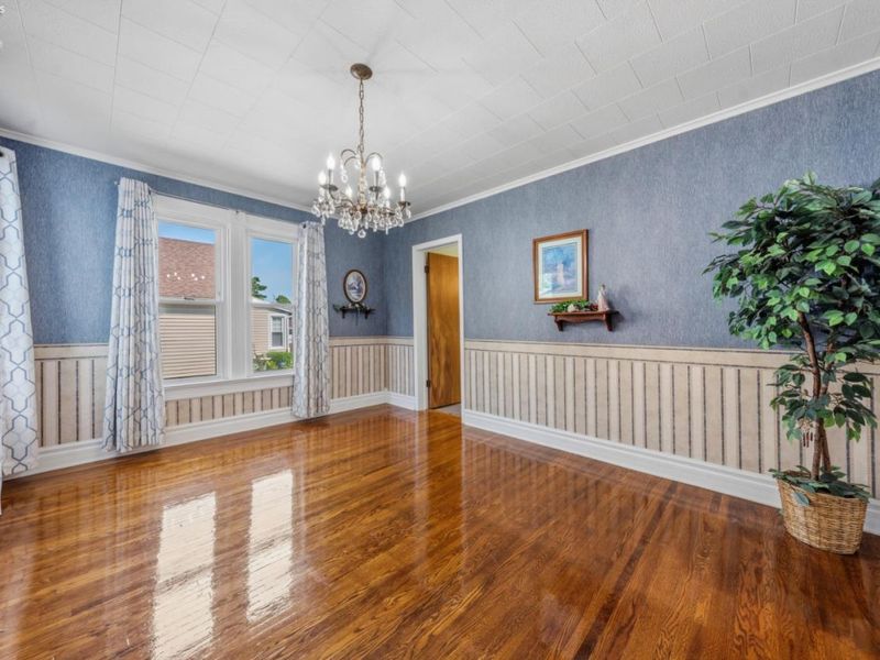 523 W Madison Street, Gibsonburg, OH 43431 Photo 3