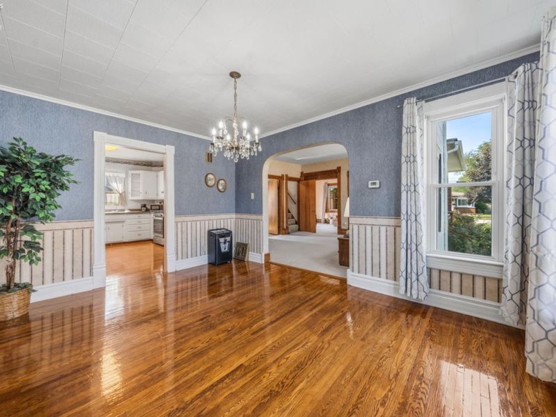 523 W Madison Street, Gibsonburg, OH 43431 Photo 5