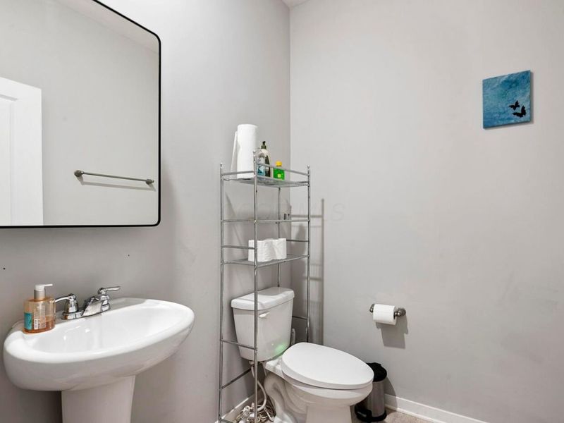 227 Carrowmoore Drive, Pickerington, OH 43147 Photo 7