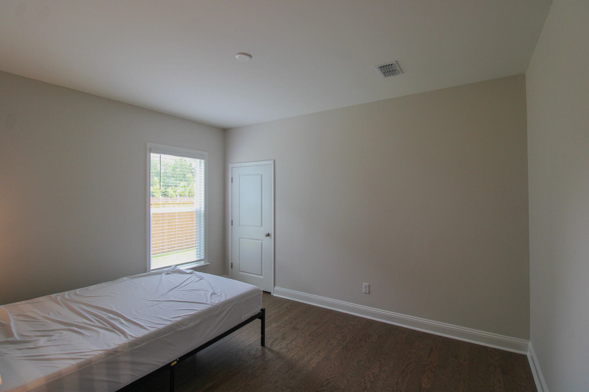 2066 Cousteau Court Photo 30