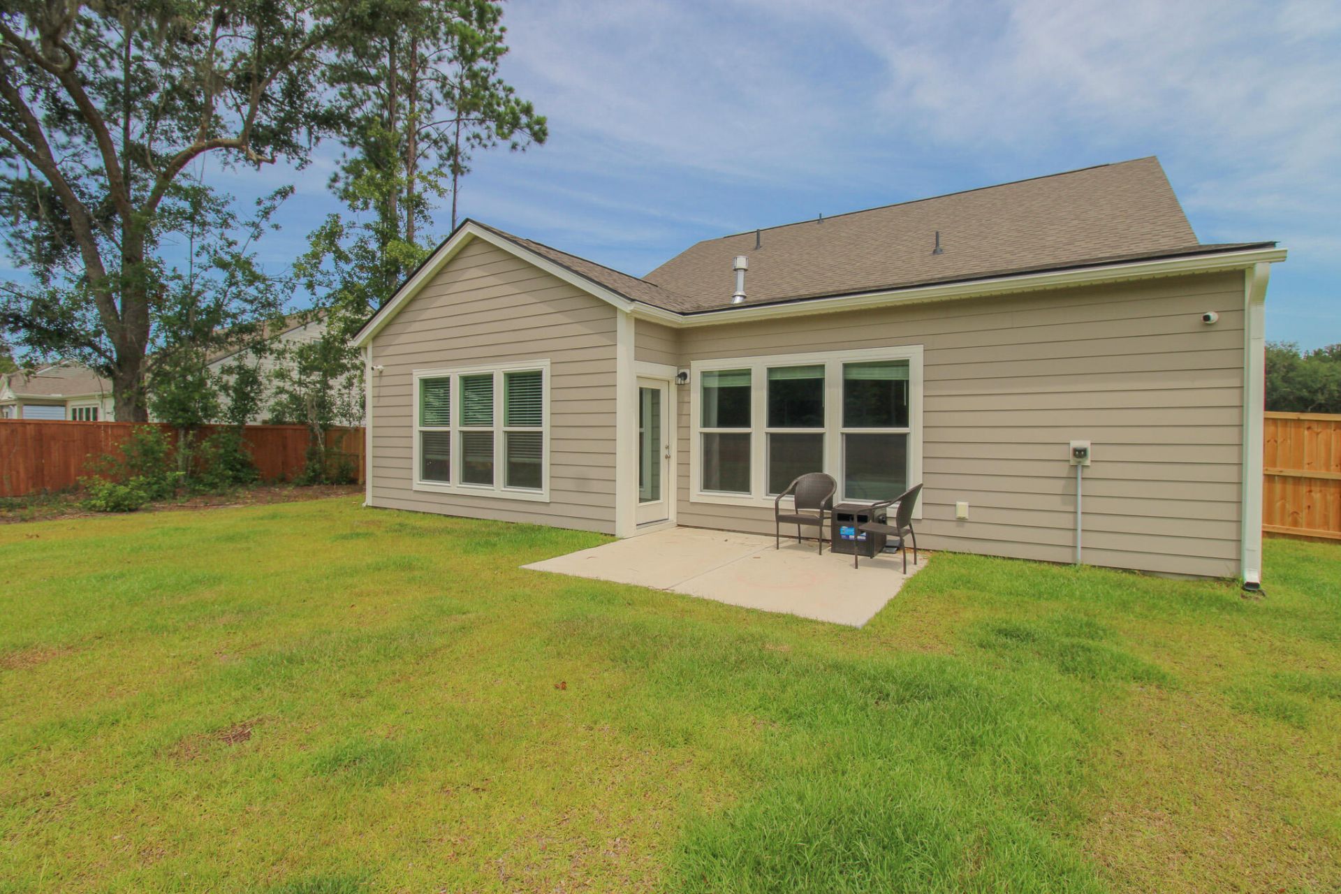 2066 Cousteau Court Photo 41