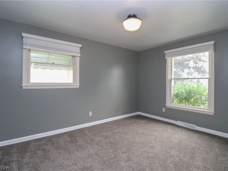 2985 Heatherbrae Drive, Youngstown, OH 44514 Photo 17