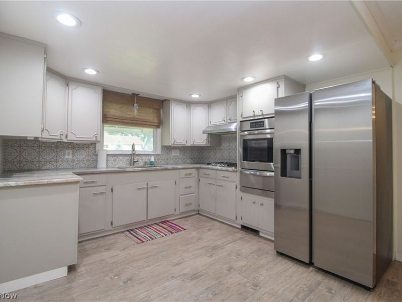 2985 Heatherbrae Drive, Youngstown, OH 44514 Photo 9
