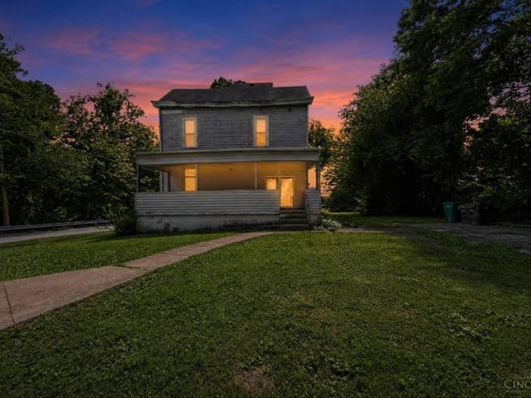 6718 E Ledge Street, Cincinnati, OH 45227