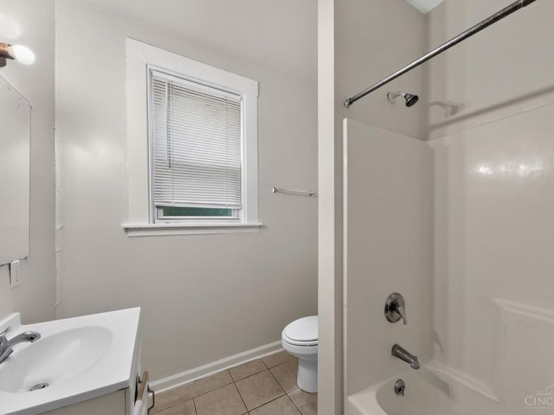 6718 E Ledge Street, Cincinnati, OH 45227 Photo 22