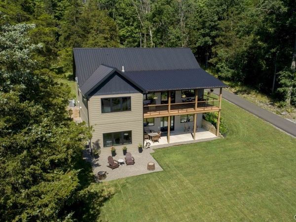 6326 E Bluff Drive, Penn Yan, NY 14527