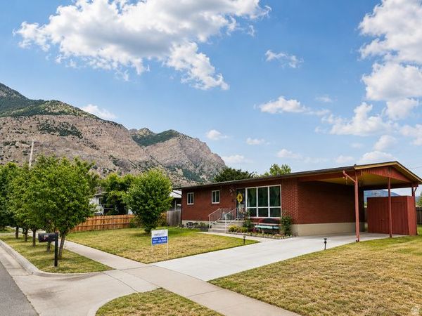 715 E LOCKWOOD DR. N, Ogden, UT 84404