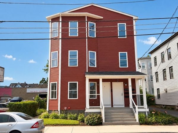 33 Pleasant St, Unit 2, Leominster, MA 01453