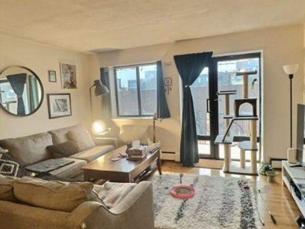 1027 Commonwealth Ave, Unit 36, Boston, MA 02215