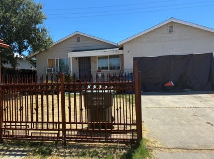 3900 Santa Fe Way, North Highlands, CA 95660 Photo