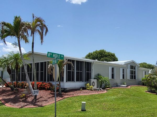 3117 8th Hole Drive, Port St. Lucie, FL 34952