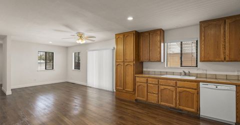 317 S West Street, Yerington, NV 89447 Photo