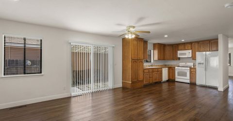 317 S West Street, Yerington, NV 89447 Photo