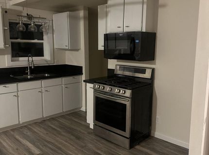 145 Heindel Road, Reno, NV 89506 Photo