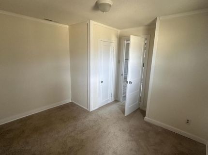 145 Heindel Road, Reno, NV 89506 Photo