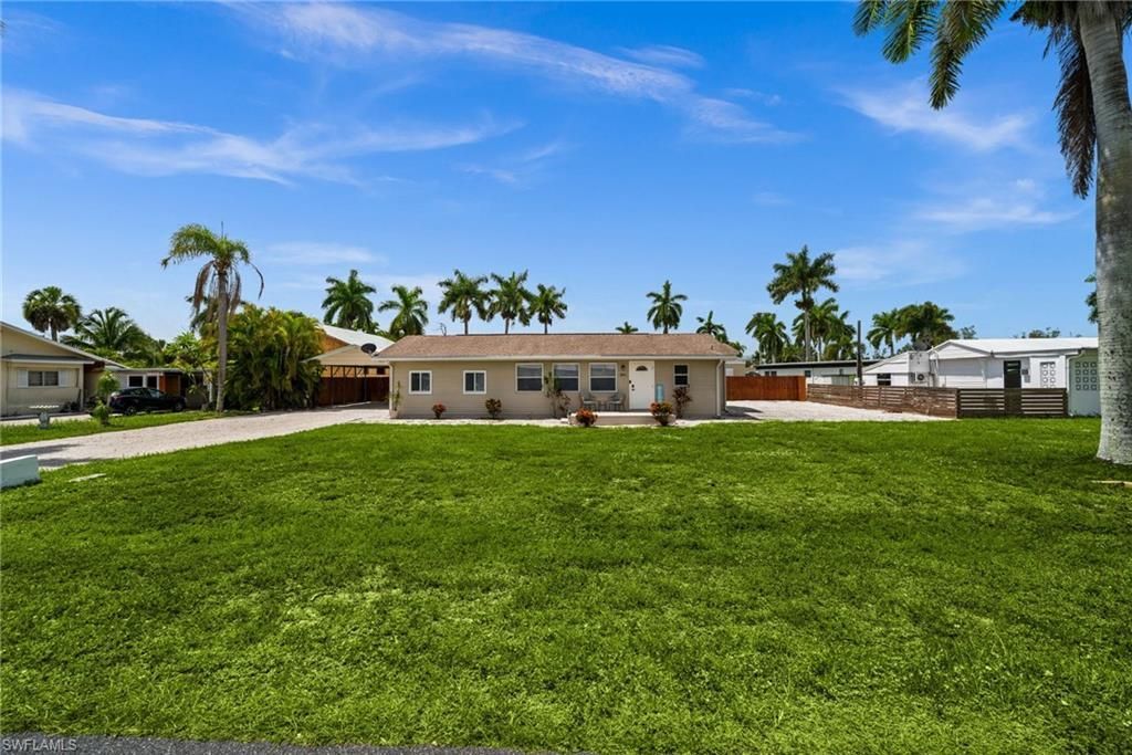 12071 Palm Dr, Fort Myers, FL 33908 Photo