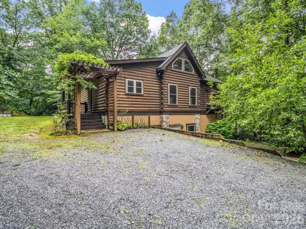 160 Sweetwater Ridge Road , Balsam Grove, NC 28708