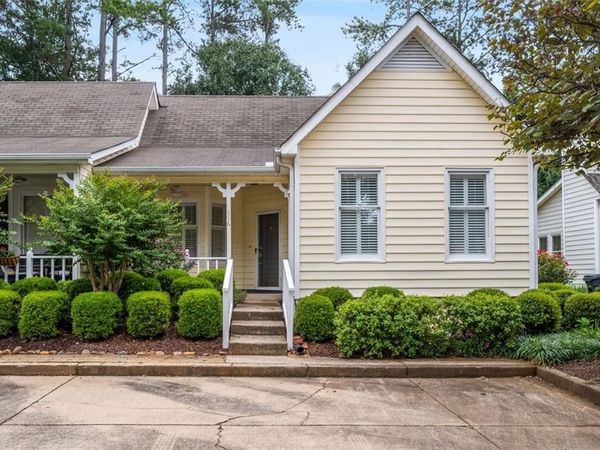 116 Victoria Way , Roswell, GA 30075