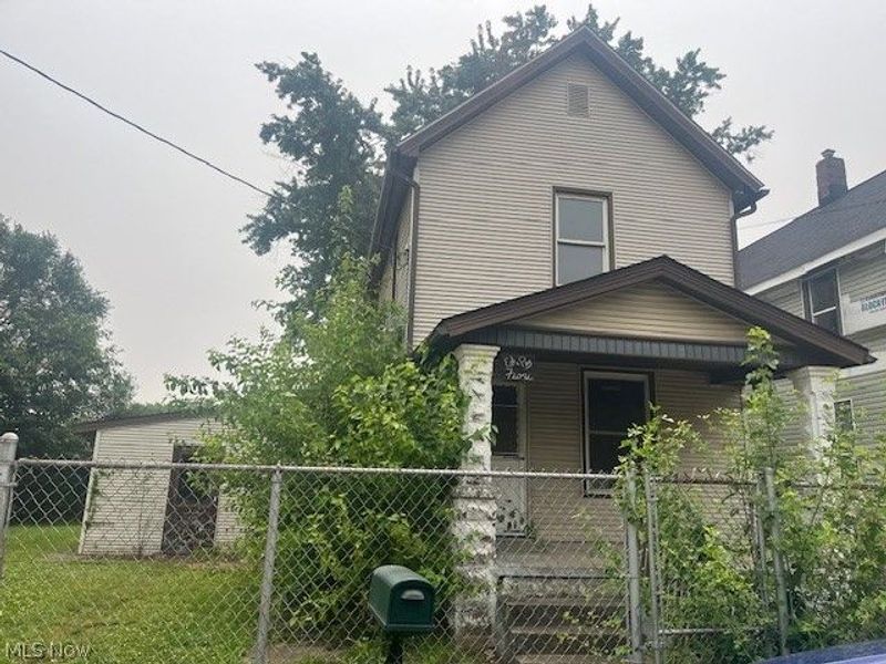 1304 17th Street SW, Canton, OH 44706 Photo 1