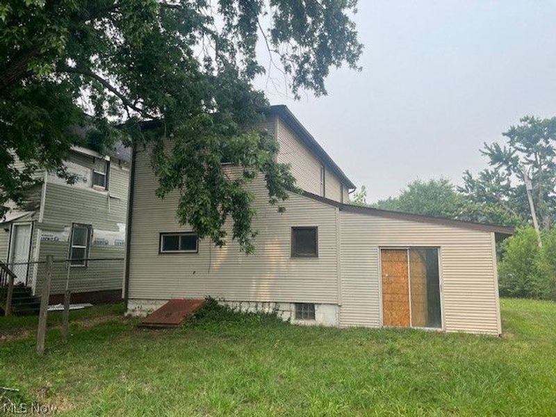 1304 17th Street SW, Canton, OH 44706 Photo 3
