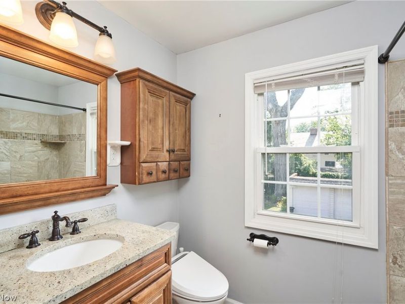 3701 Glencairn Road, Shaker Heights, OH 44122 Photo 13