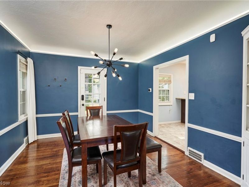 3701 Glencairn Road, Shaker Heights, OH 44122 Photo 4