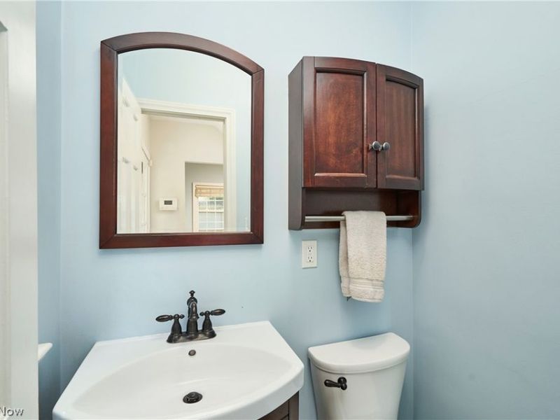3701 Glencairn Road, Shaker Heights, OH 44122 Photo 9