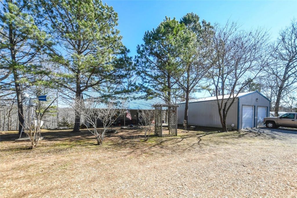 25309 Whitetail Road , Kansas, OK 74347 Main Photo