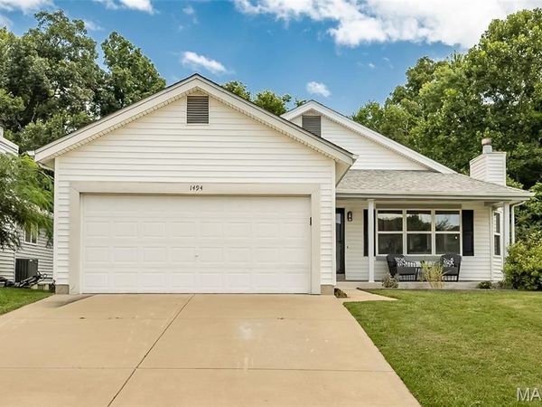 1494 Brittany Cove, Cottleville, MO 63304