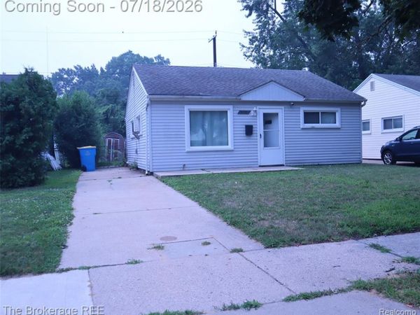 34861 John Street, Wayne, MI 48184
