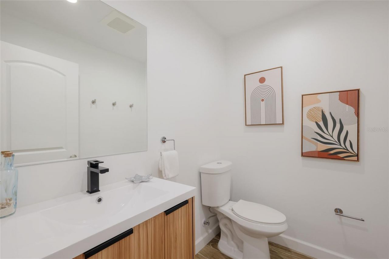 203 72nd Street, Holmes Beach, FL 34217 Photo