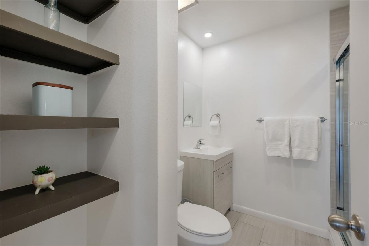 203 72nd Street, Holmes Beach, FL 34217 Photo