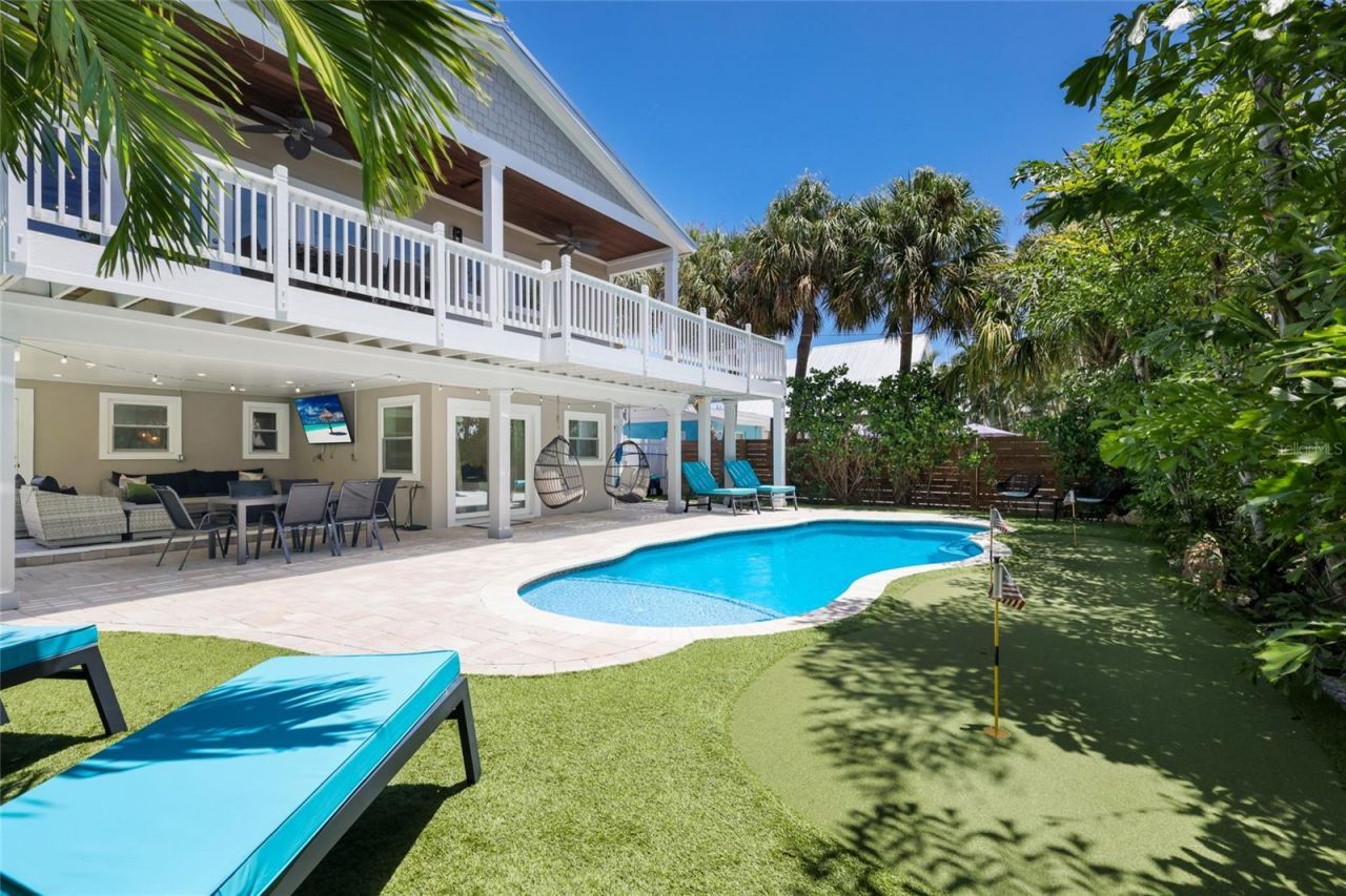 203 72nd Street, Holmes Beach, FL 34217 Photo