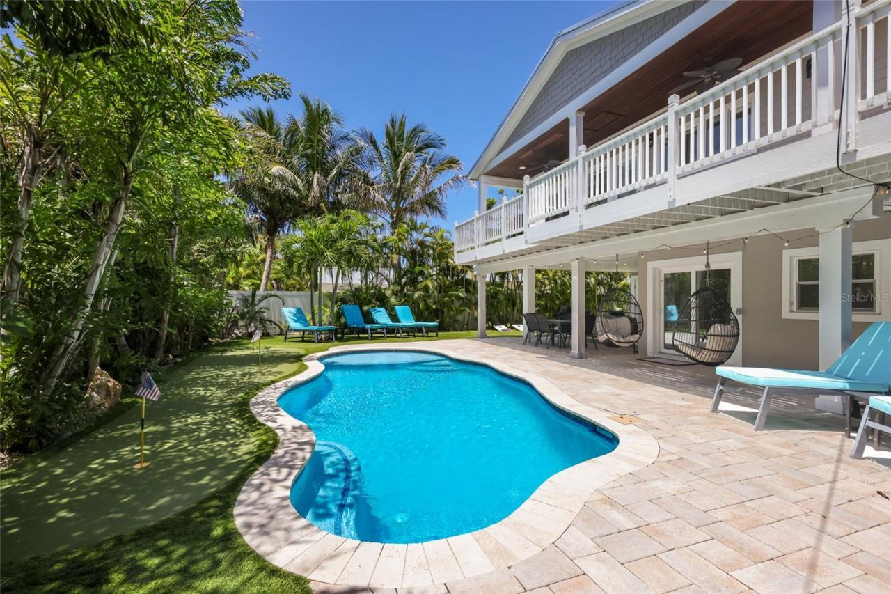 203 72nd Street, Holmes Beach, FL 34217 Photo