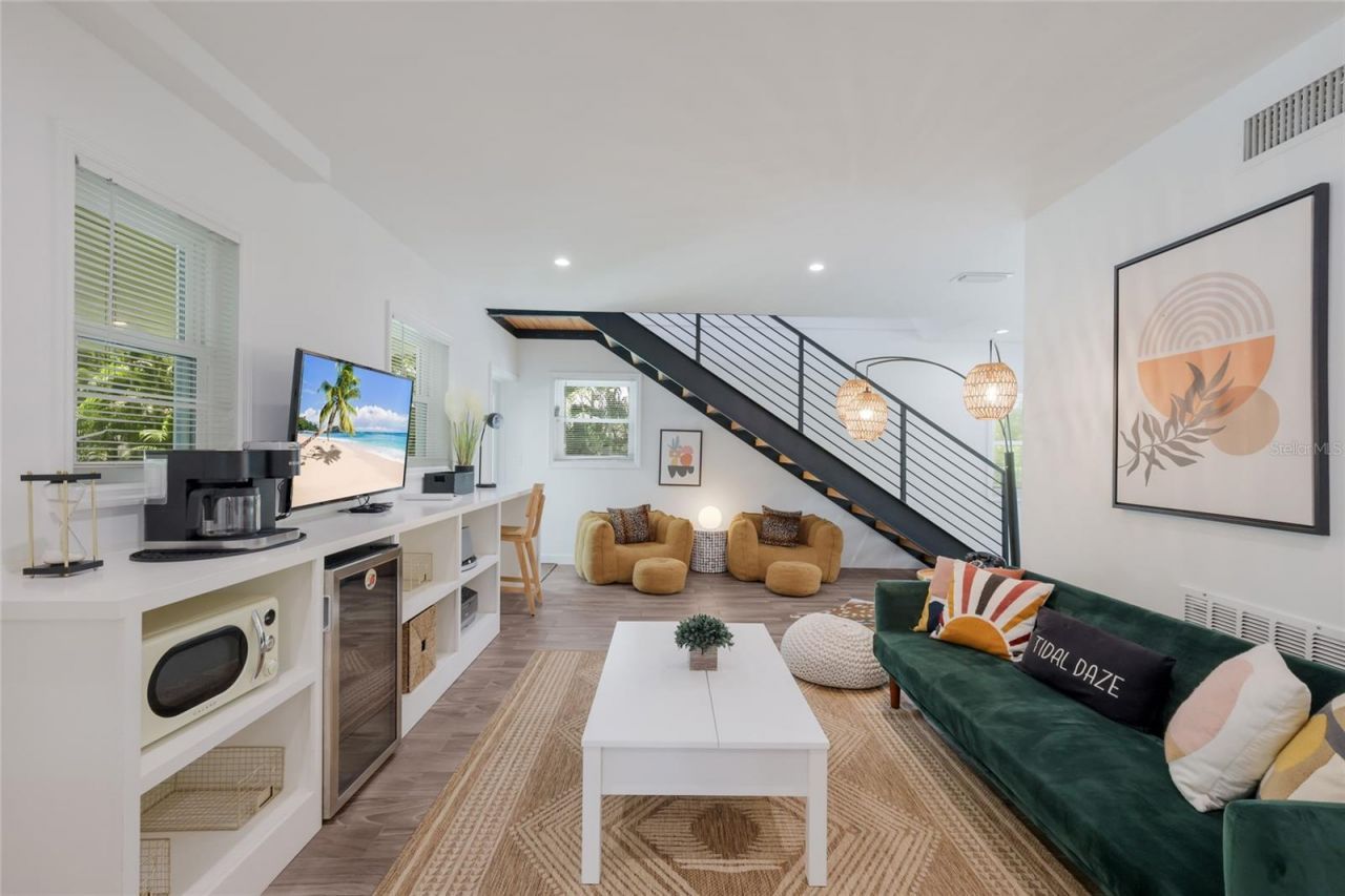 203 72nd Street, Holmes Beach, FL 34217 Photo