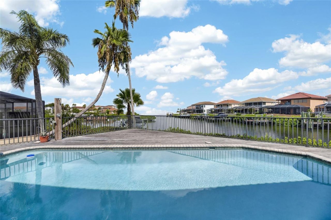 903 Capriccio Lane, Apollo Beach, FL 33572 Photo