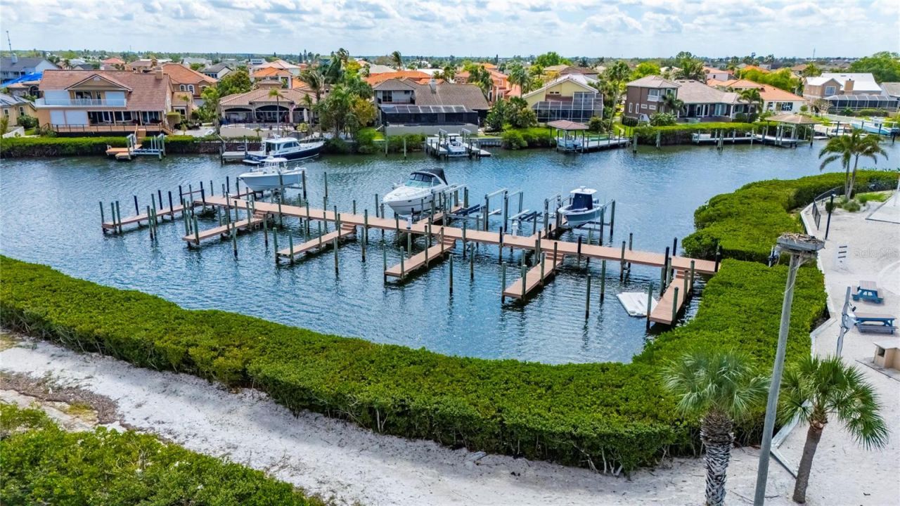 903 Capriccio Lane, Apollo Beach, FL 33572 Photo