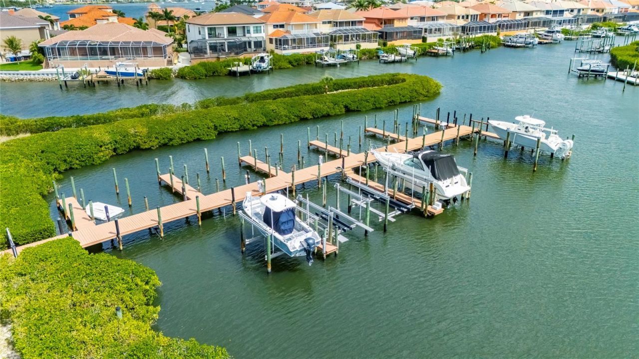 903 Capriccio Lane, Apollo Beach, FL 33572 Photo