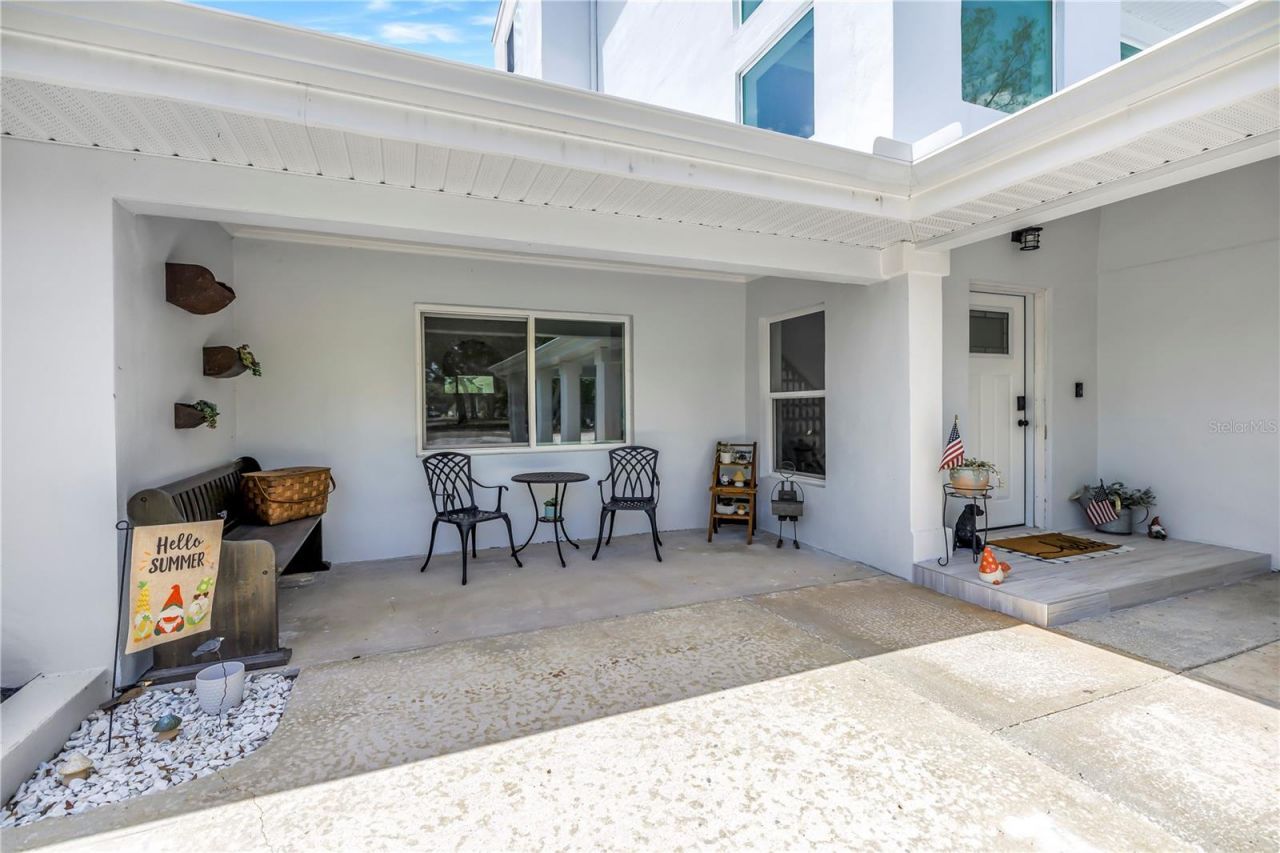 2280 Pinellas Point Drive S, Saint Petersburg, FL 33712 Photo