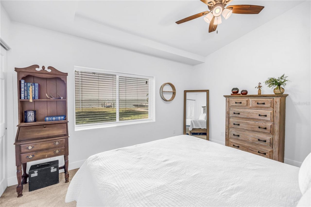 2280 Pinellas Point Drive S, Saint Petersburg, FL 33712 Photo