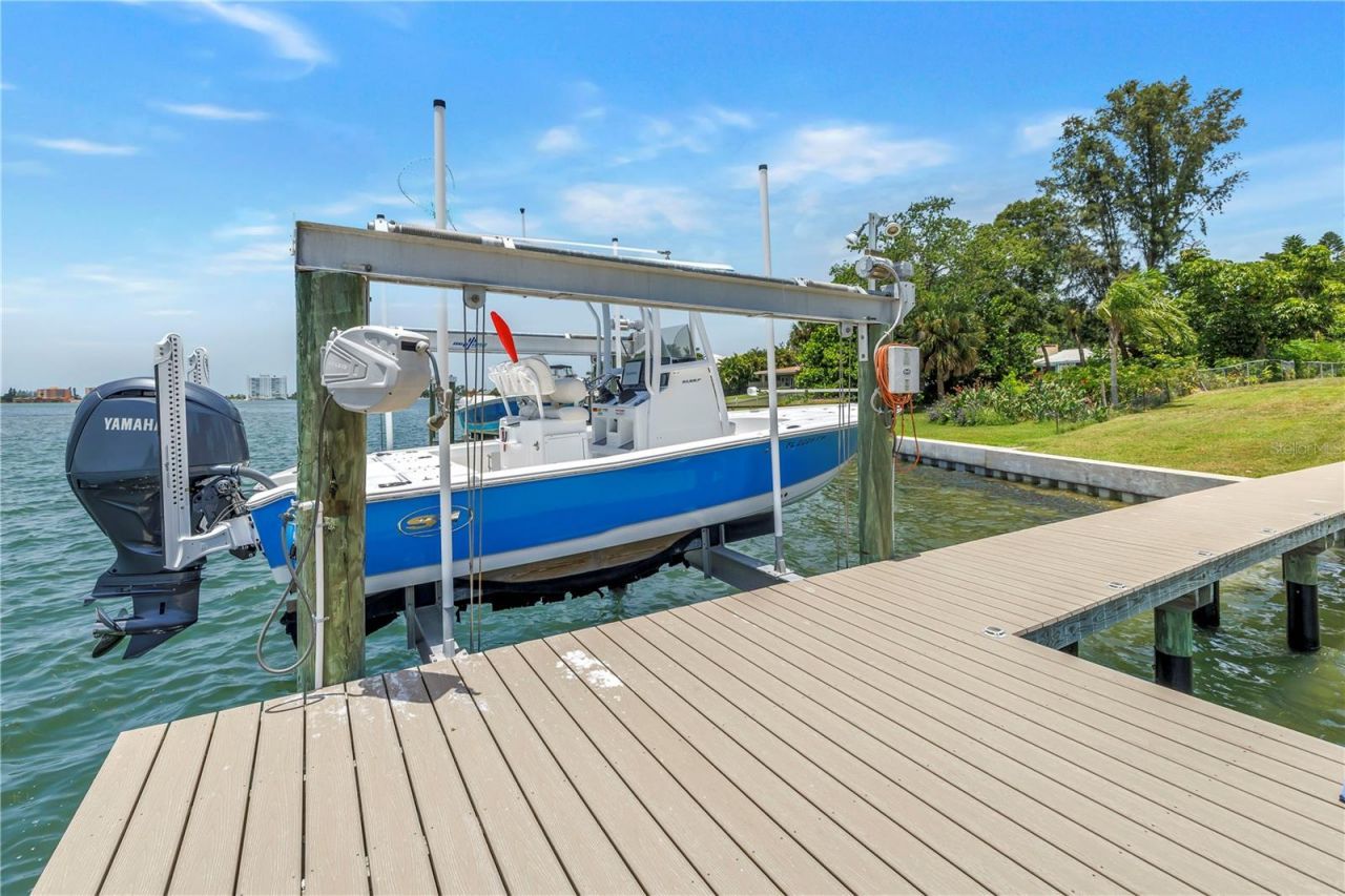 2280 Pinellas Point Drive S, Saint Petersburg, FL 33712 Photo
