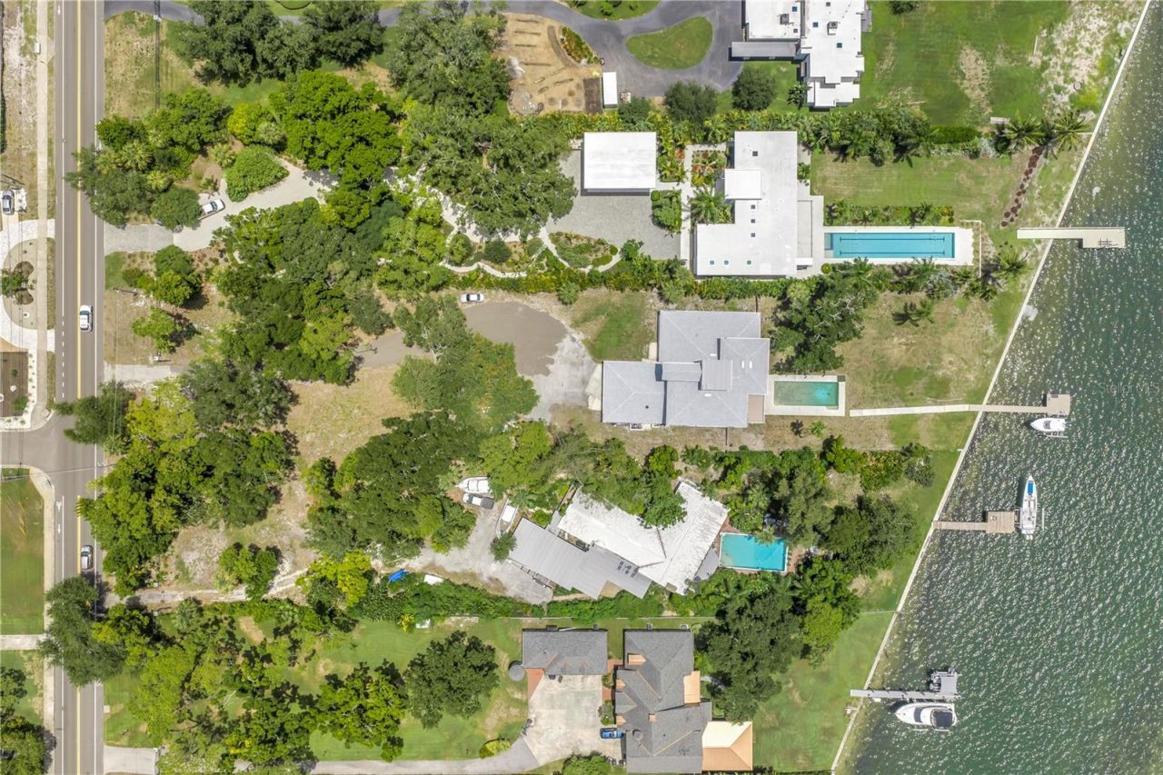 2280 Pinellas Point Drive S, Saint Petersburg, FL 33712 Photo