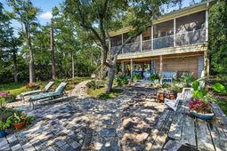 118 Watson Way  photo 4