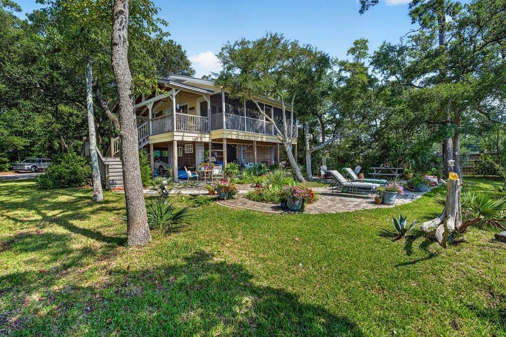 118 Watson Way  Photo 4