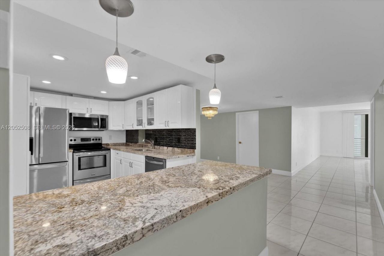 812 Briny Ave , Unit 6C, Pompano Beach, FL 33062 Photo