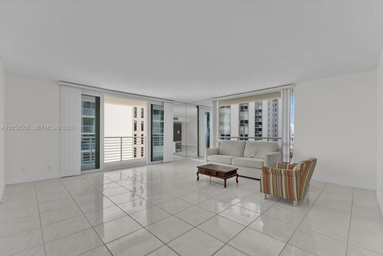812 Briny Ave , Unit 6C, Pompano Beach, FL 33062 Photo