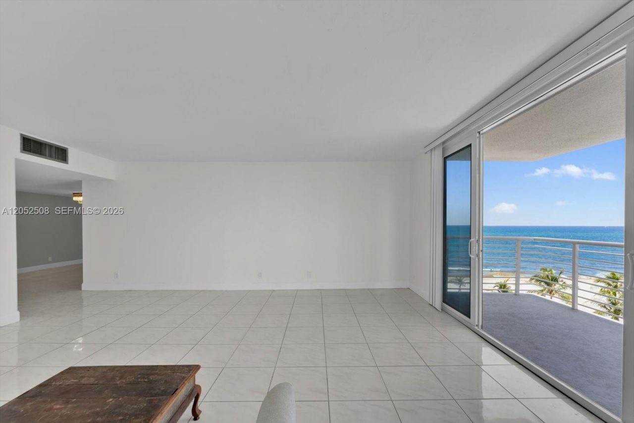 812 Briny Ave , Unit 6C, Pompano Beach, FL 33062 Photo