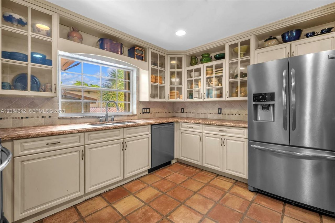 800 SW 8th Ter, Fort Lauderdale, FL 33315 Photo