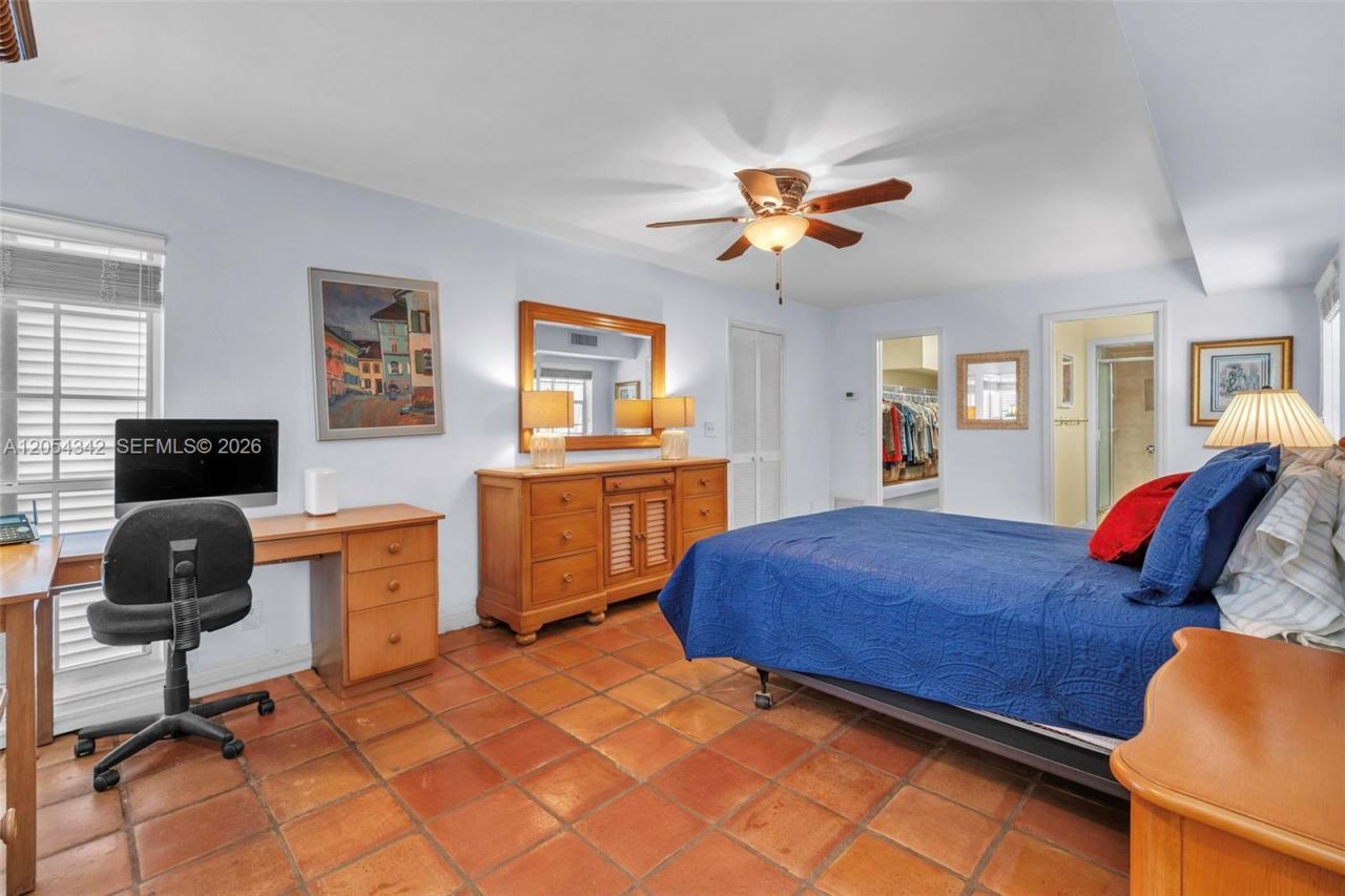 800 SW 8th Ter, Fort Lauderdale, FL 33315 Photo