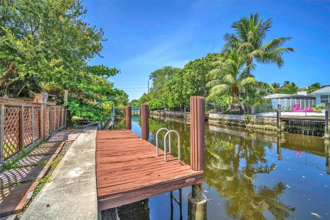 800 SW 8th Ter, Fort Lauderdale, FL 33315 Photo